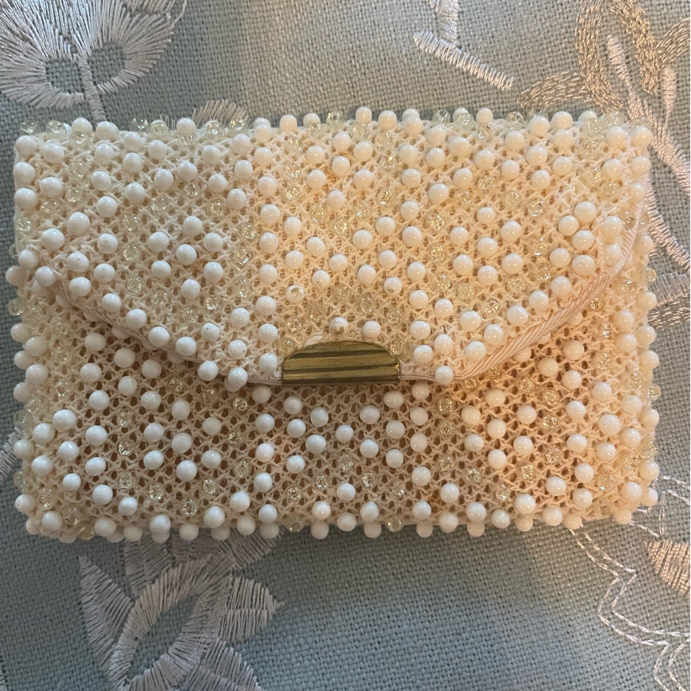 Cream Beaded Bag by Corde’ Bead, Basket-Weave Pattern - Picture 13 of 13